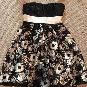 Strapless black and white flower semi formal dress